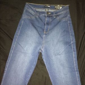 NEW FASHION NOVA JEANS